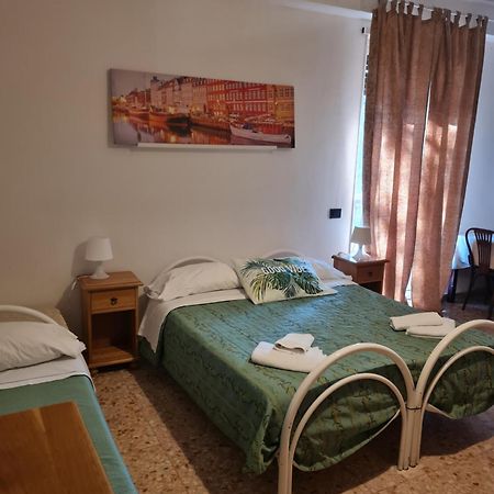 מלון רומא La Palazzina מראה חיצוני תמונה