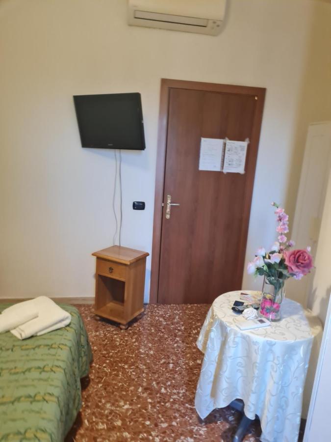 מלון רומא La Palazzina מראה חיצוני תמונה