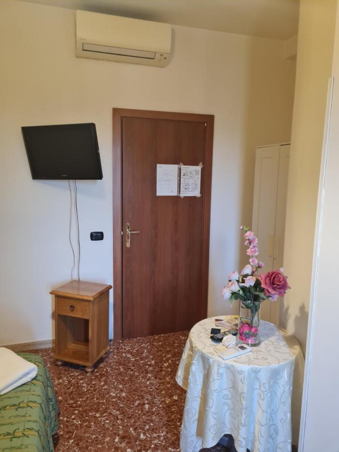 מלון רומא La Palazzina מראה חיצוני תמונה